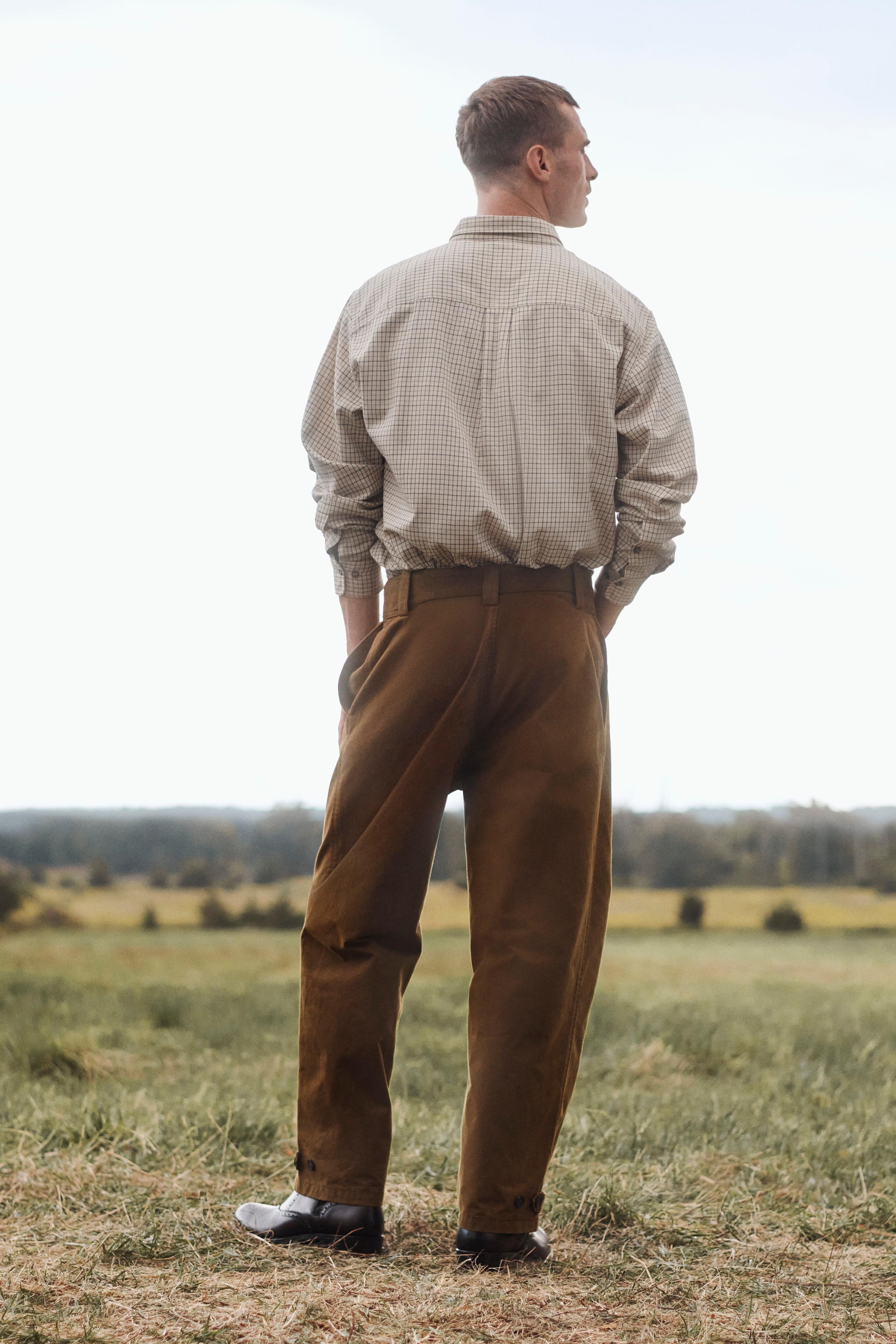 LIMITED EDITION TEXTURED BELTED PANTS